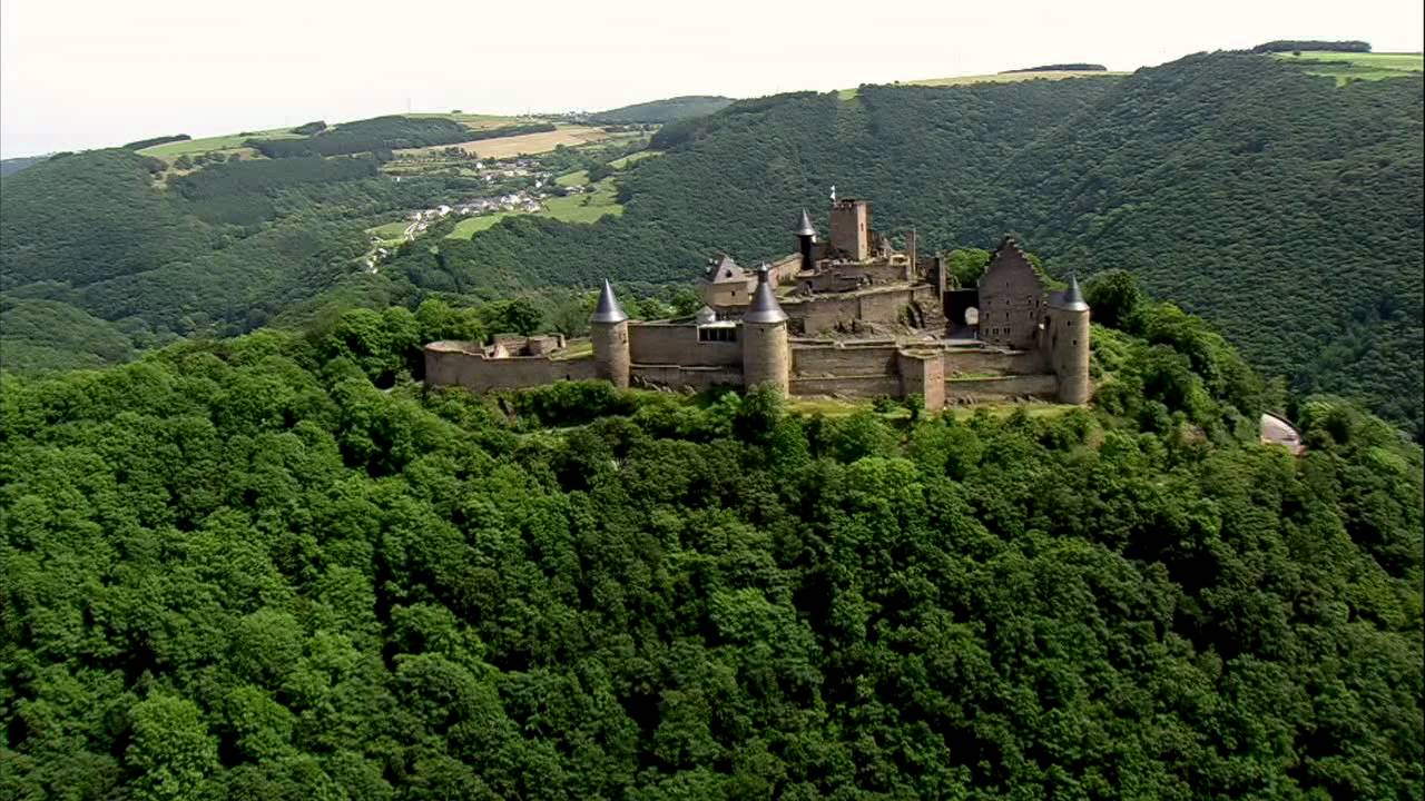 luxembourg-and-castle